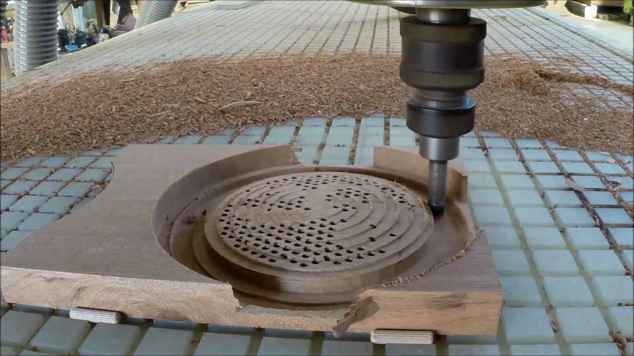 Wooden Loudspeaker Cover - CNC router