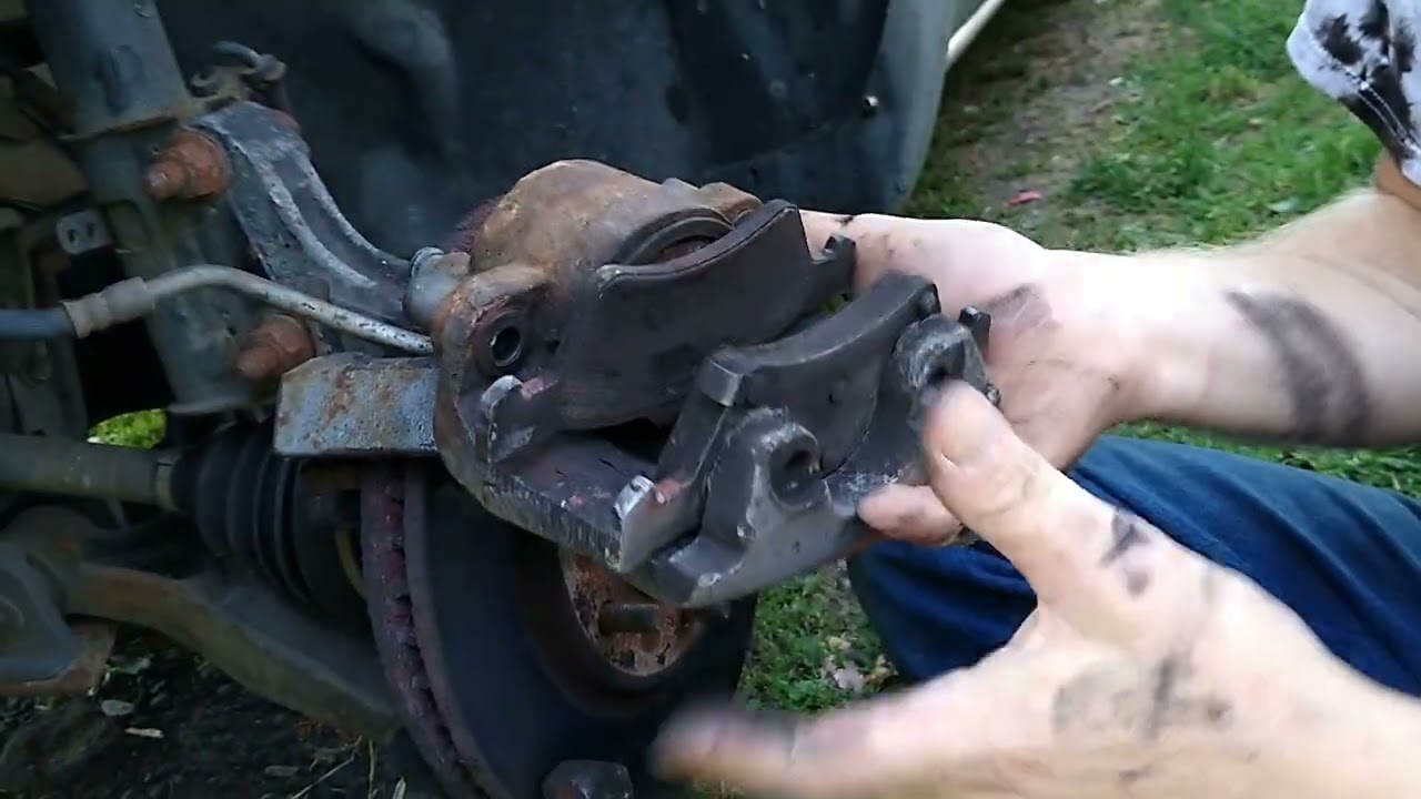 2005 Chrysler town and country brakes and rotor replacement
