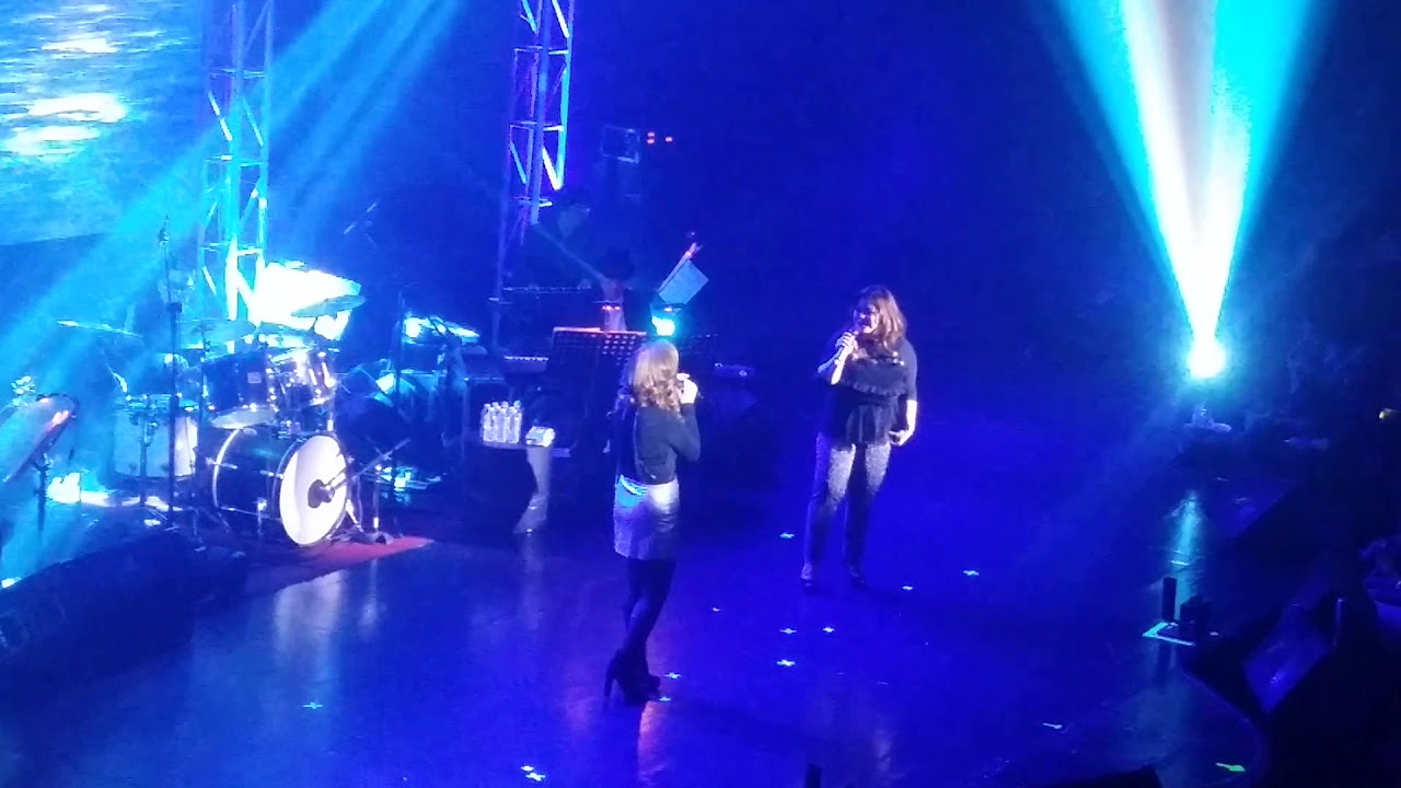 Manilyn Reynes and Tina Paner Singing Tell Him During The Triplet Concert