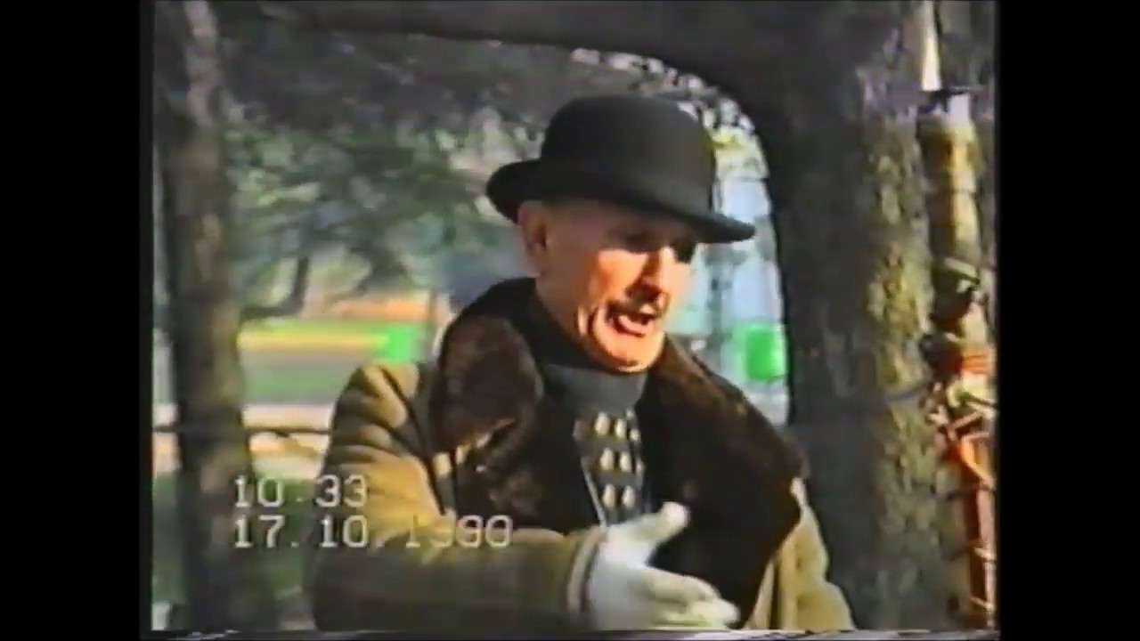 Luciano Dosi il cantastorie dei giardini pubblici Indro Montanelli a Milano