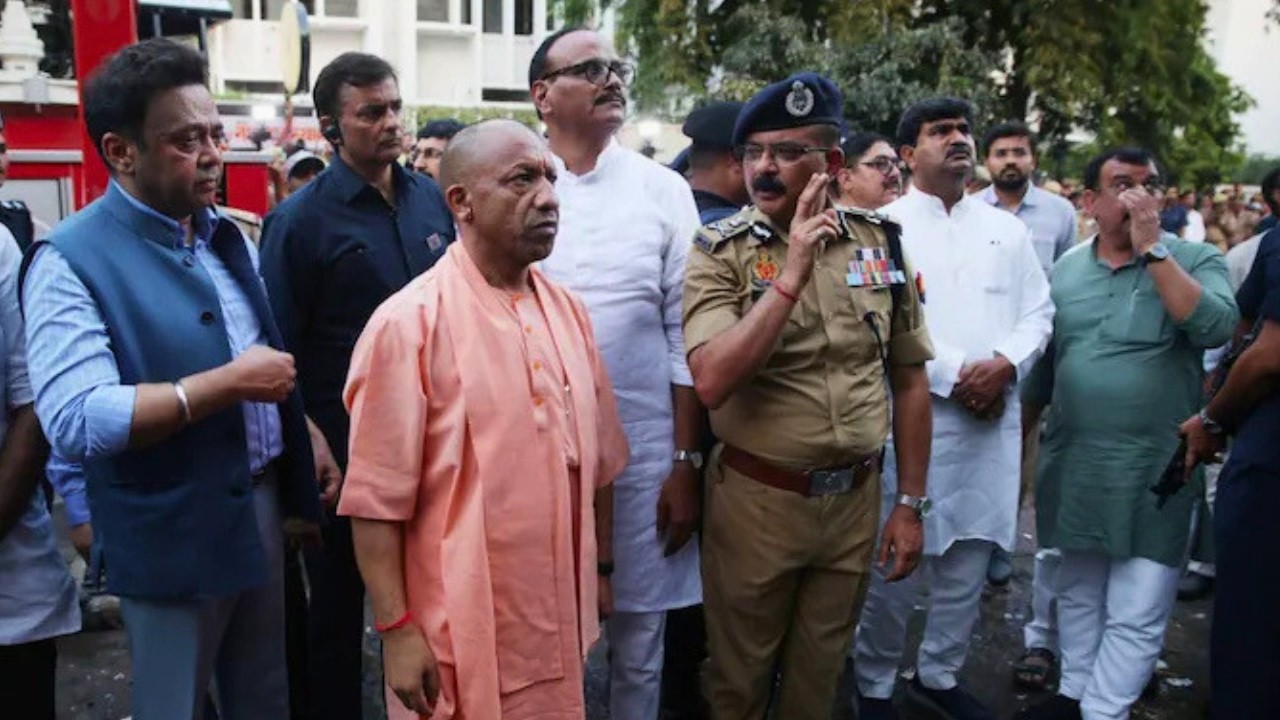 LIVE: CM Yogi Adityanath visits Lucknow coaching centre fire site, reviews Rescue updates | UP