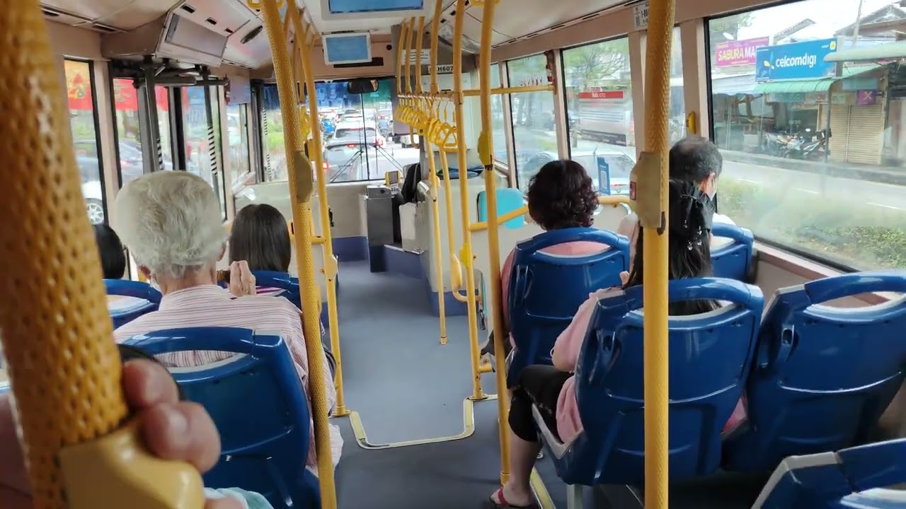 Replaced Seat Rapid Penang Scania K270UB 10 meter bus (PJH6076)