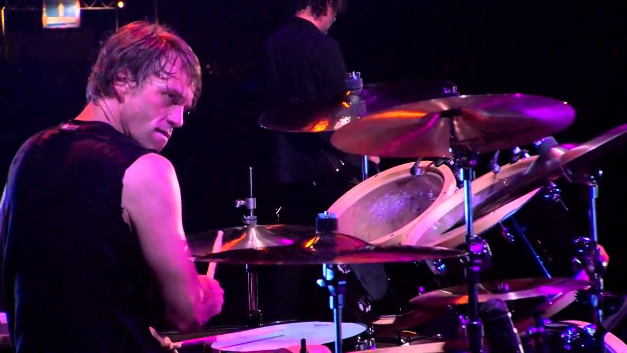 (HD) Soundgarden FeLL On Black Days LiVE 2010