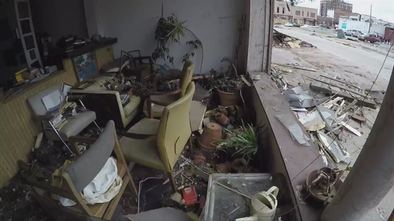 Marshalltown photographer left with only memories after tornado