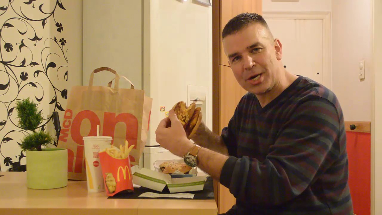 Avoid McDonalds in Serbia..Eat Pljeskavica