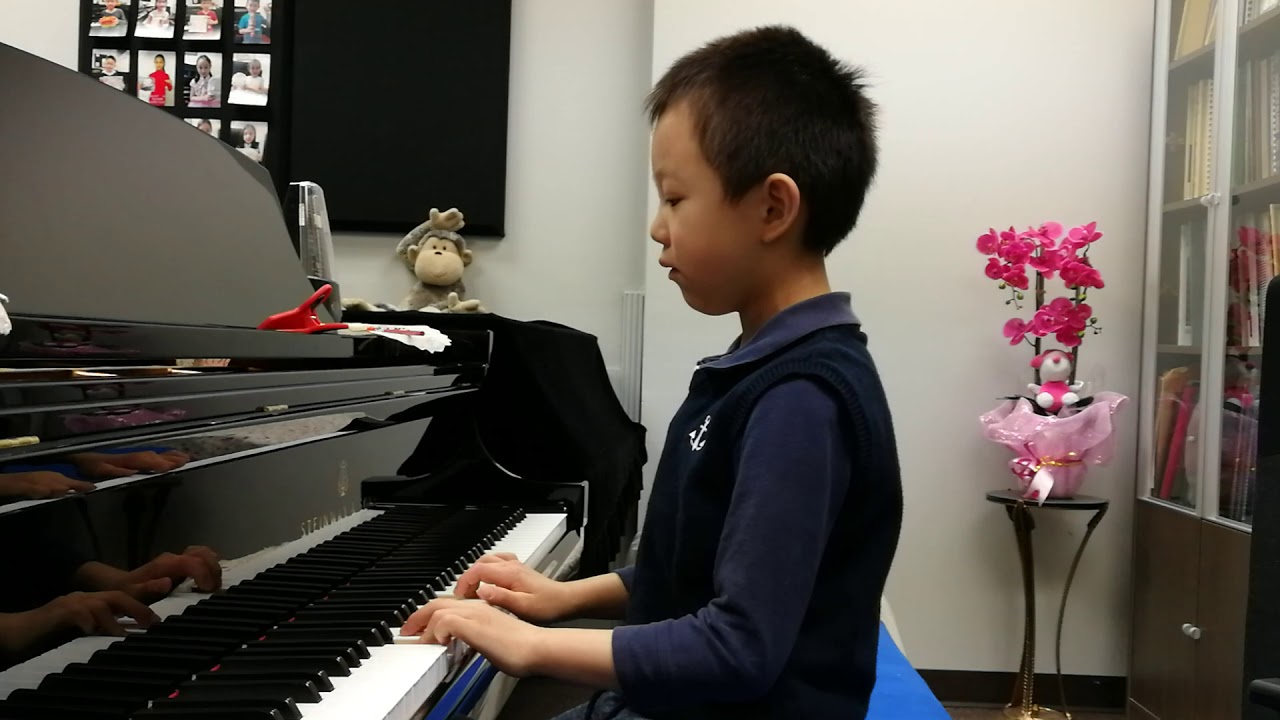 Daniel Li 6 years plays Runaway River