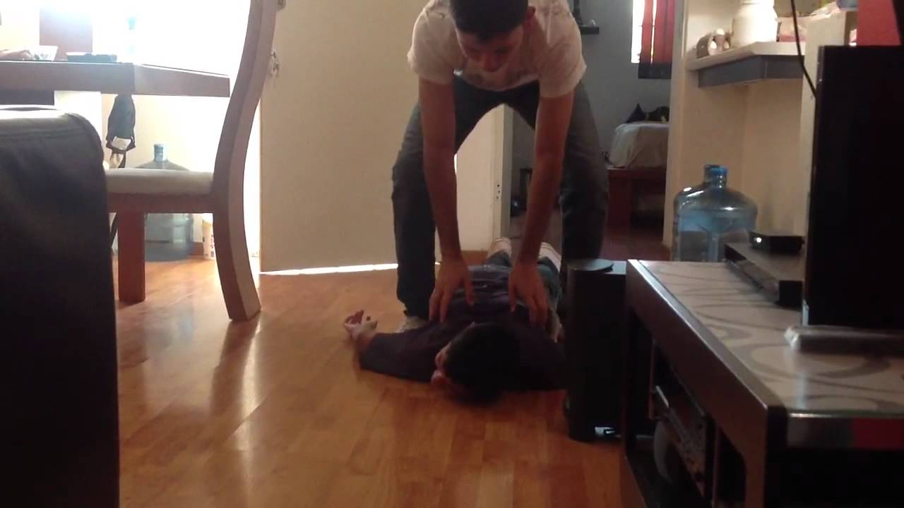 Brothers Trying to do massage XD