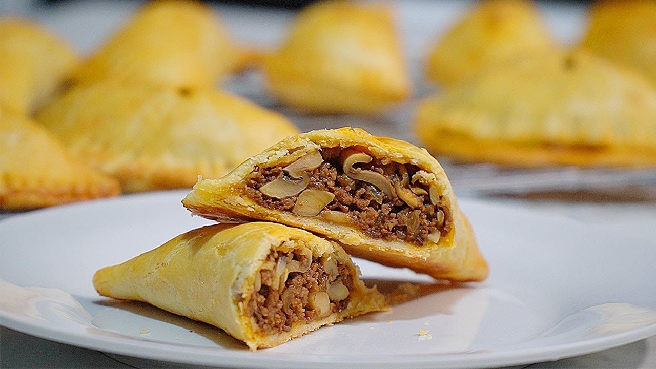 EASY Mince BEEF and mushroom HAND pies