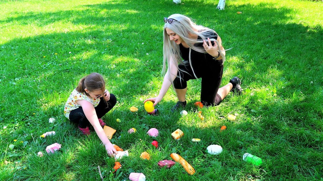 Vânătoarea de SQUISHY cu Vasilisa si Betty
