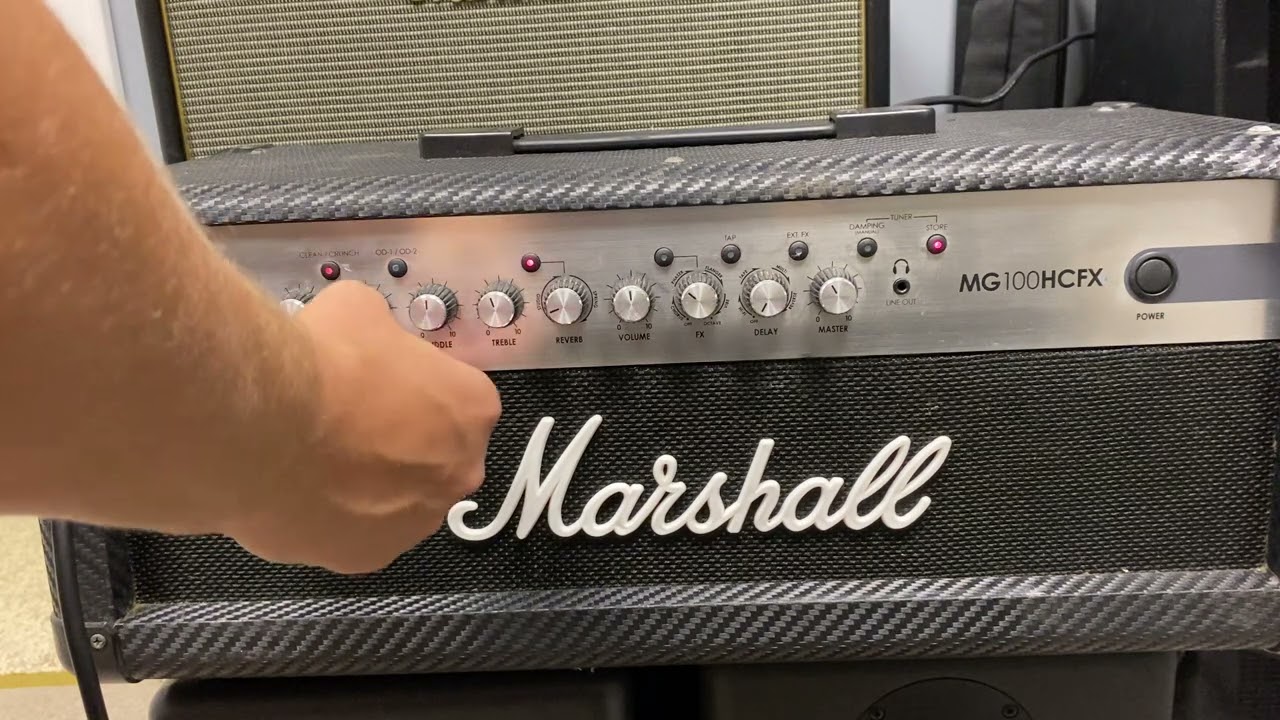 Marshall MG100HCFX Solid State Head Sovtek 2x12 Cabinet