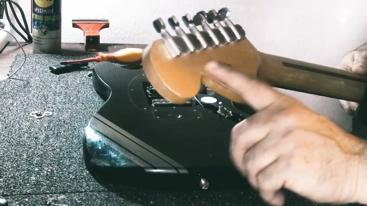 Entretien d'une Squier Mustang Competition Bullet !