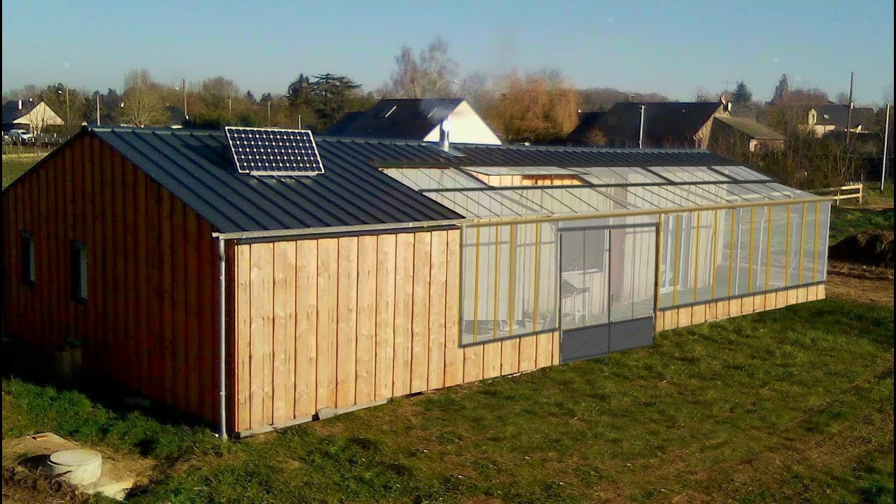 maison ossature bois/serre, en autonomie