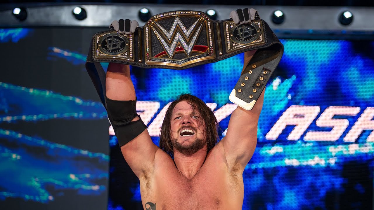 Каждая смена титулов на WrestleMania вызывает негативную реакцию: плейлист WWE