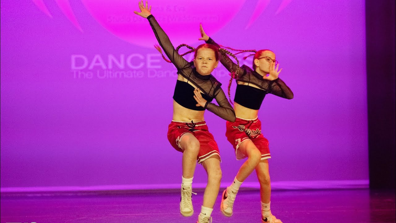 22-23 Qualifier 8 NL - Fenna & Eva (Studio Da Danza) // Clear Cybotron