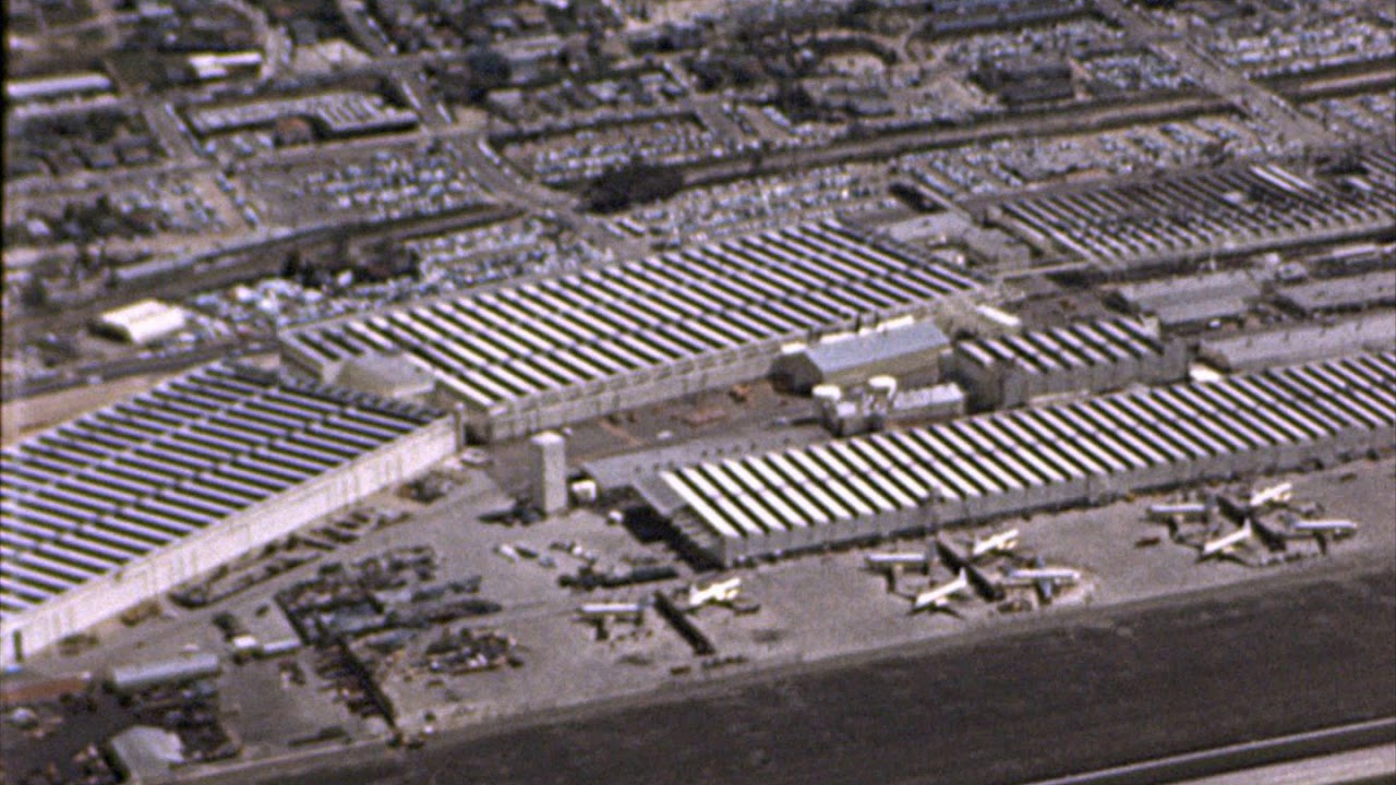 HACL 01836 San Diego Aerial C. 1956-57 Lindbergh Field/GD Convair Plant Aerial