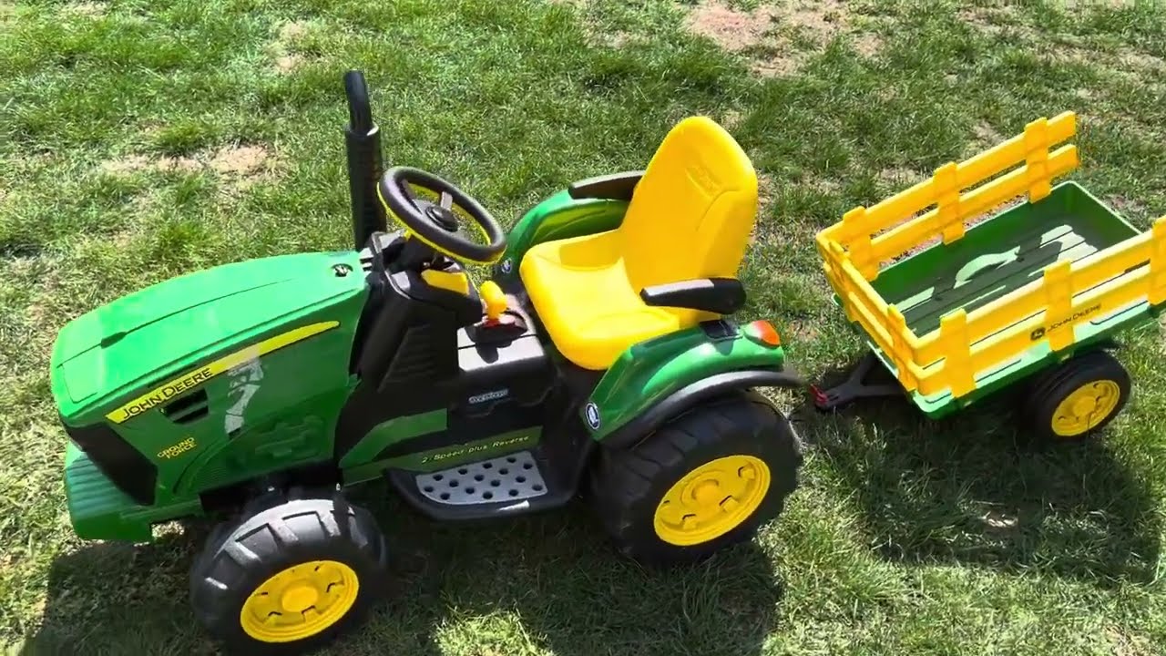 Peg Perego John Deere Ground Force Tractor with Trailer Review, Very durable & good battery life