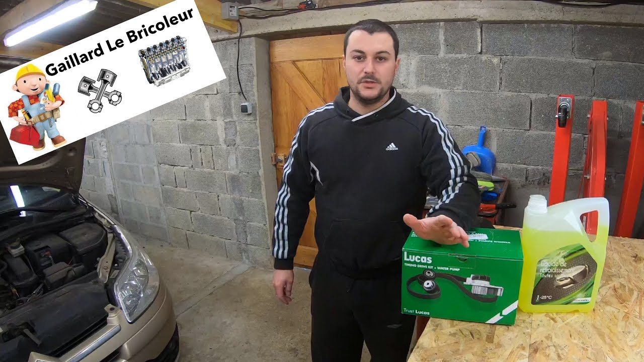 Remplacement courroie distribution Citro&euml;n C4 / Peugeot 207 307