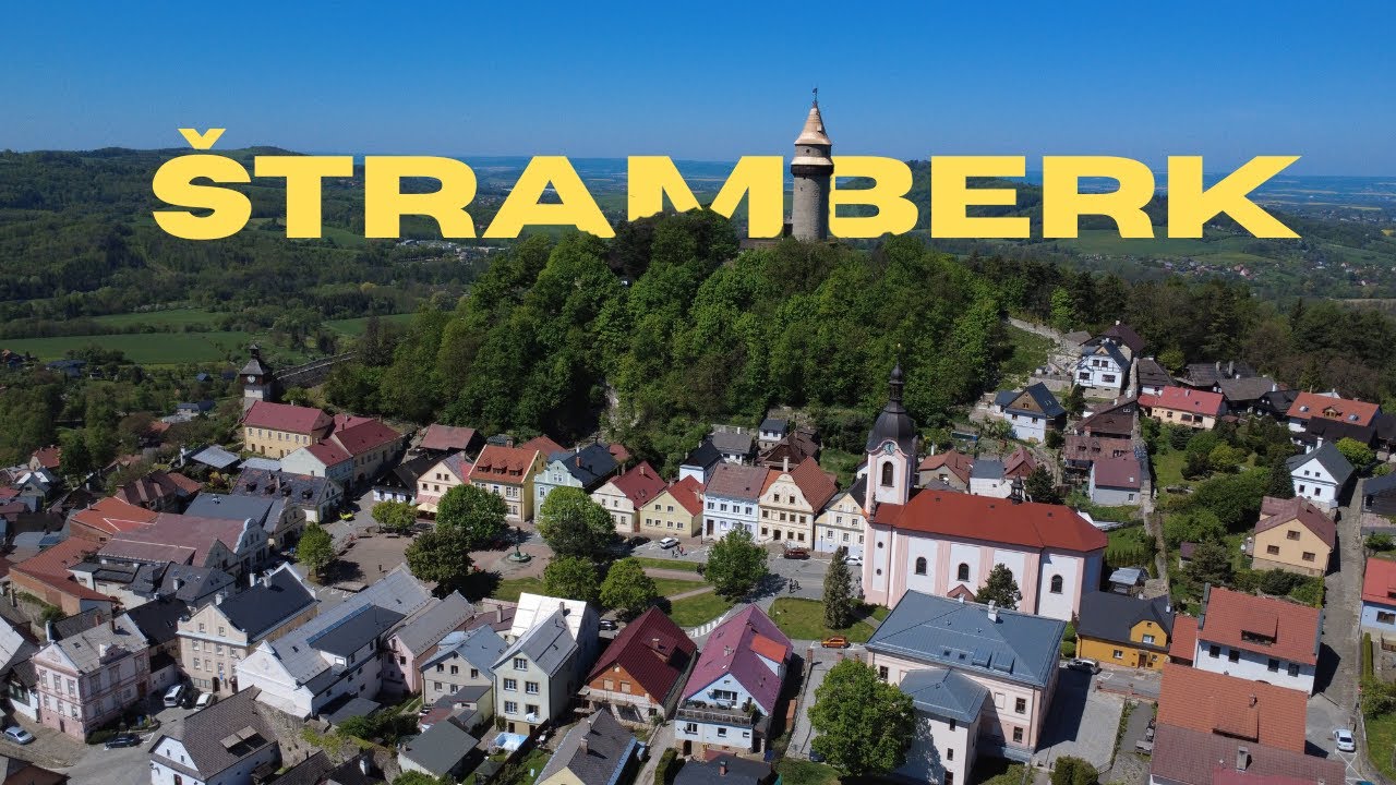 ŠTRAMBERK - turistická destinace Beskyd - z VÝŠKY (2025)