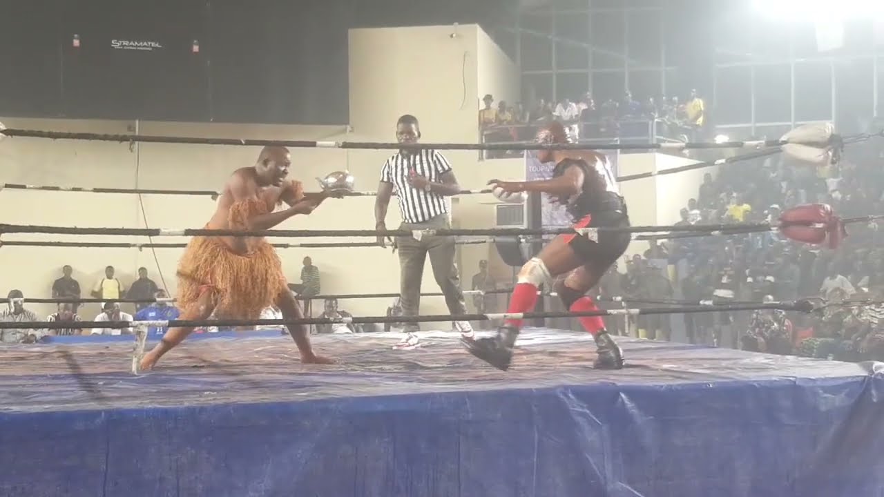 FINALE: VOLCAN MAKUMBA VS ZOMBI DE KIBAMBI