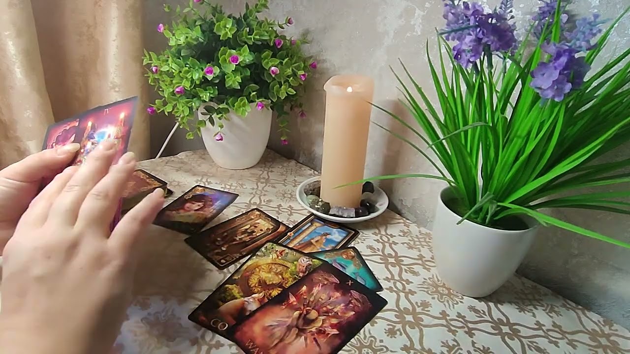 🎁🌿🔮 Что или кто на пороге, ⁉️ Расклад таро на 4 Королевы💫❤️&zwj;🔥