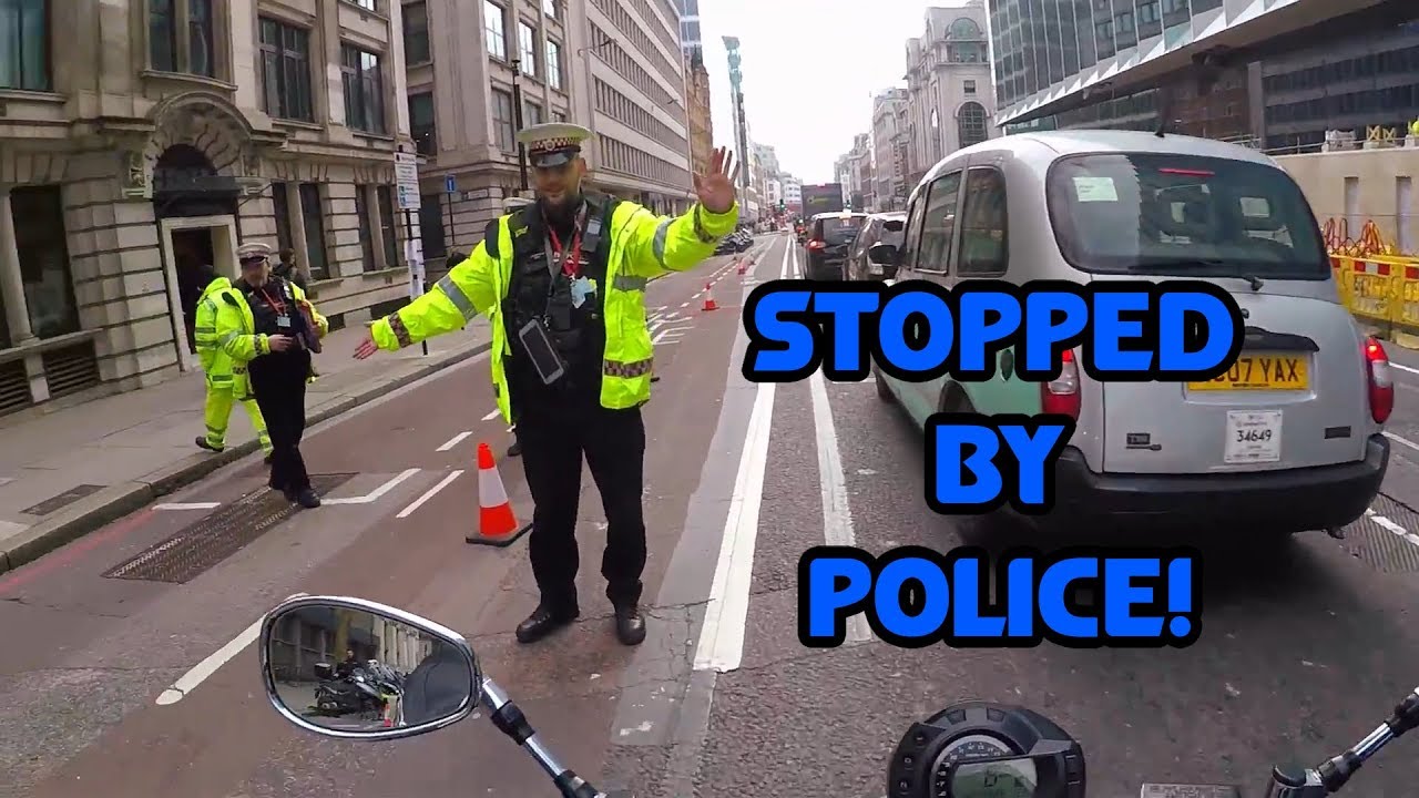 Британские байкеры, глупые люди и плохие водители #55