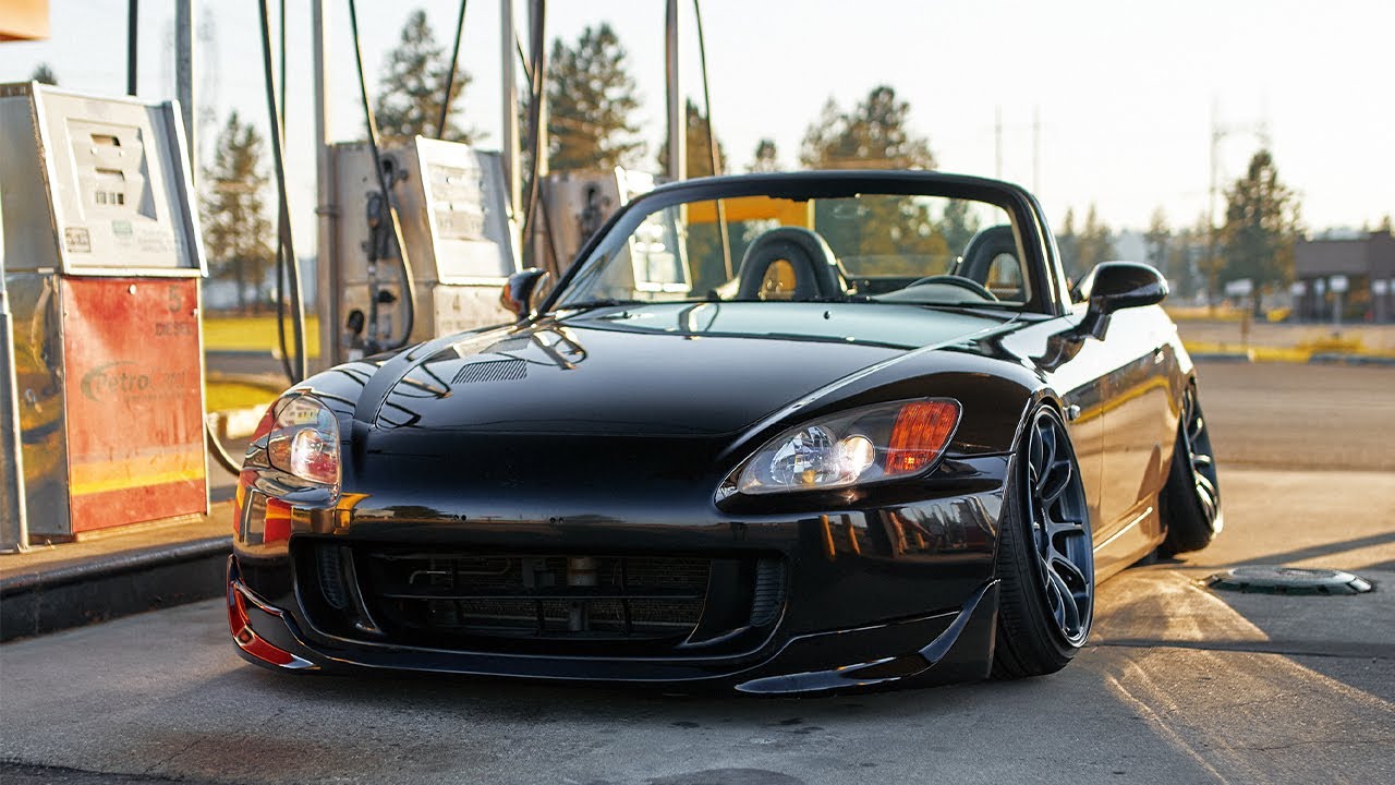 Buying a SLAMMED Honda S2000!