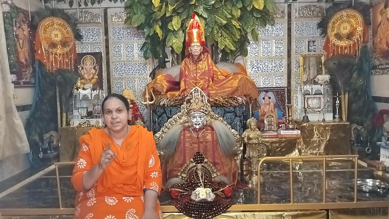 गुरुवारी प्रश्न विचारताना...