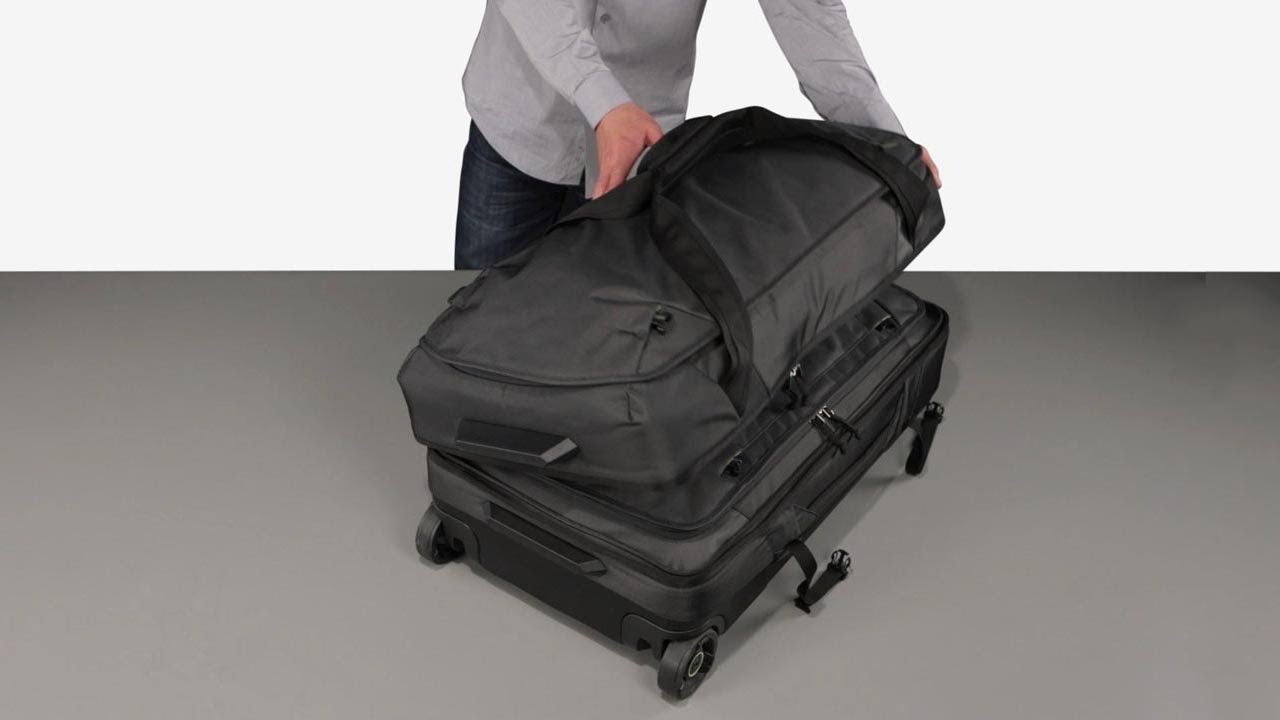 Luggage - Thule Subterra Luggage 75cm/30&rdquo;