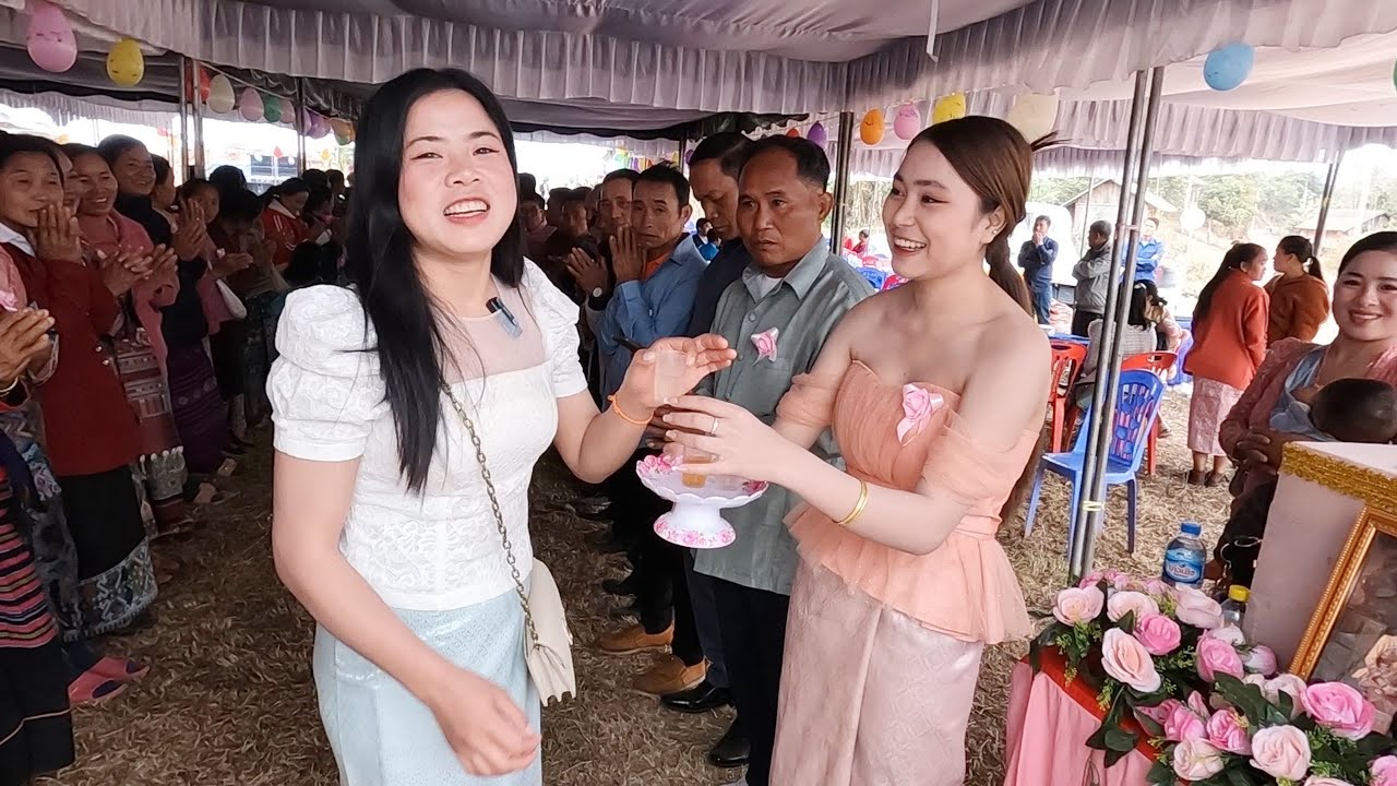 ประเพณีงานแต่ง ที่ประเทศลาว สาวๆเยอะมาก