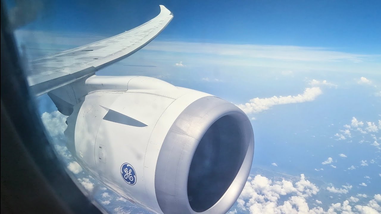 Tui Boeing 787-8 Dreamliner Amsterdam to Curaçao via Bonaire