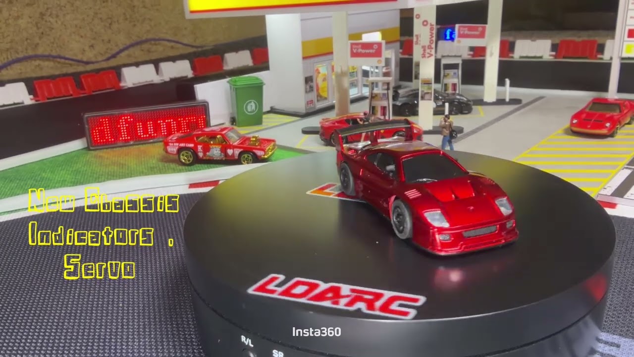 Гонка радиоуправляемых моделей Ford и Ferrari | HPI Nano Mustang против LDARC S-100 в масштабе 1/...