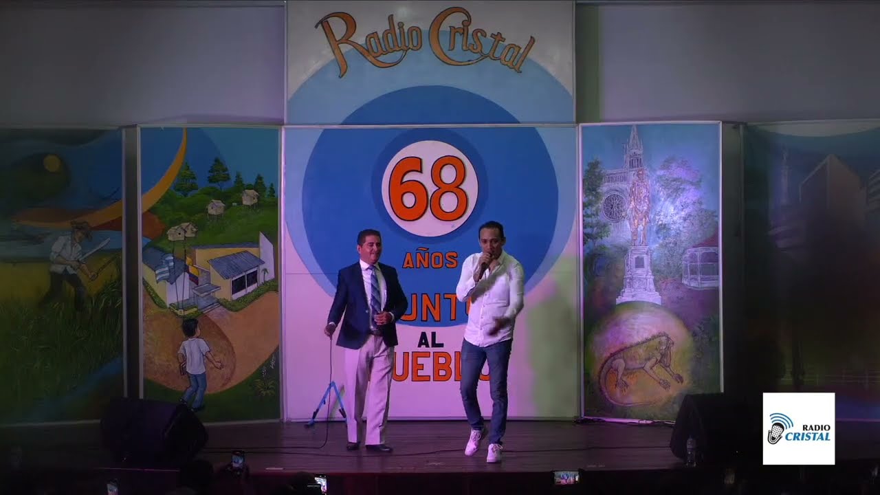 Fernando Vargas y Alex Mendoza - Pregúntale a la Luna, bolero