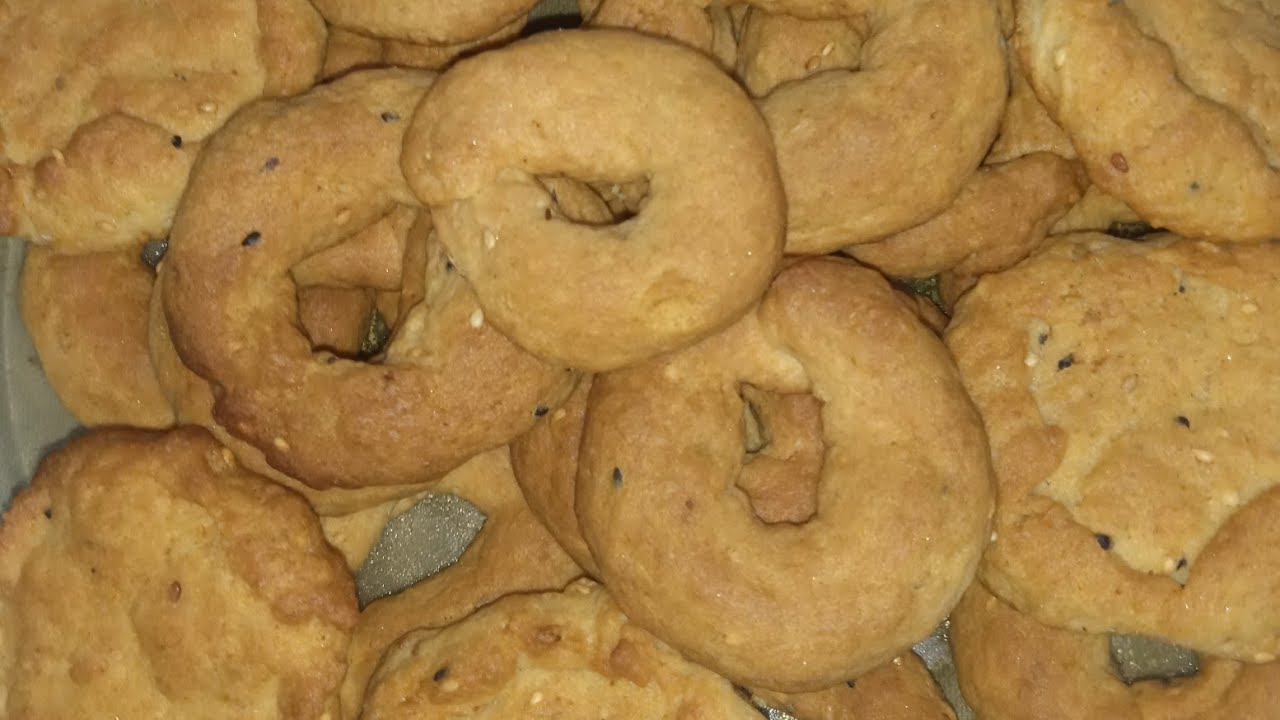 مخبوزات سهله وجميله ومدفيه البيت