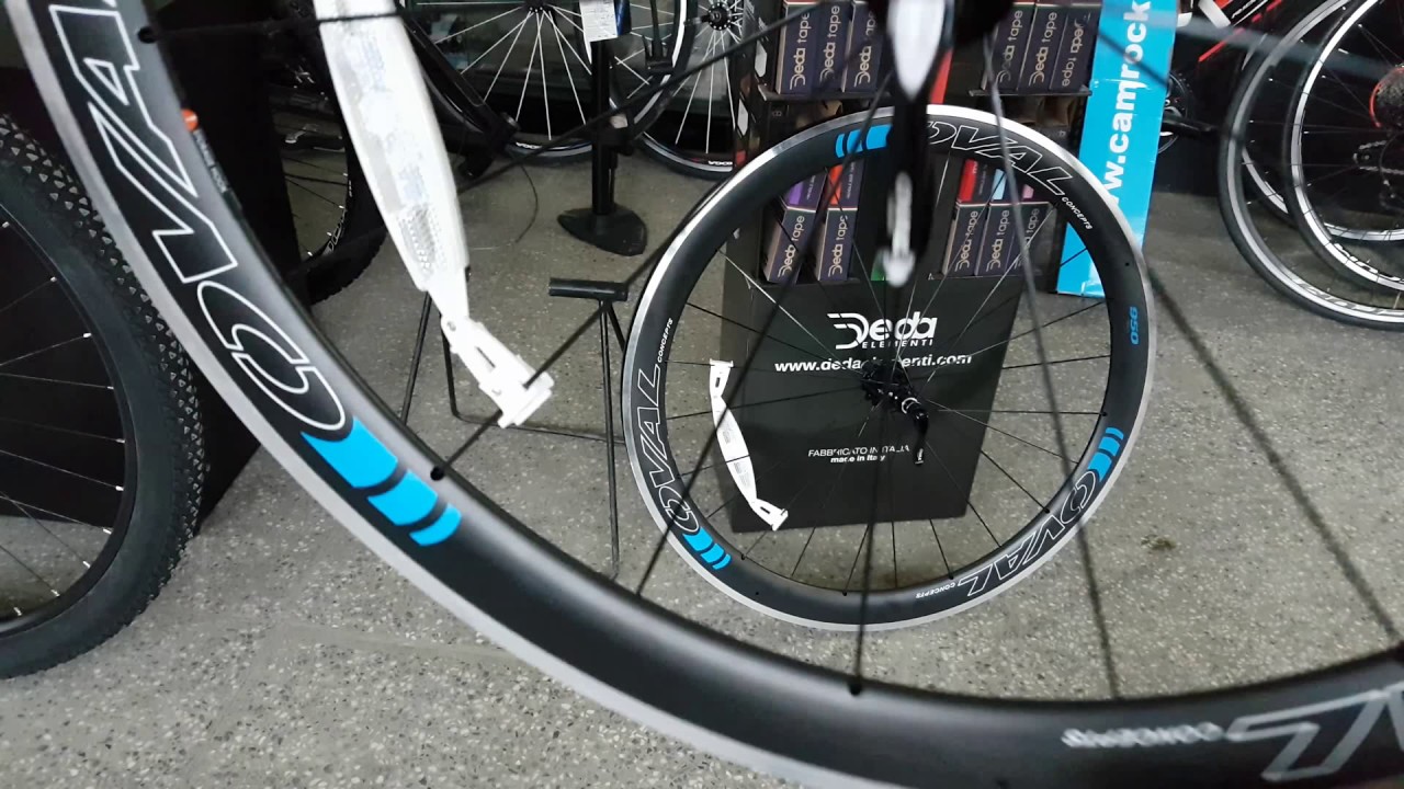 KOŁA OVAL CONCEPTS 950 CARBON