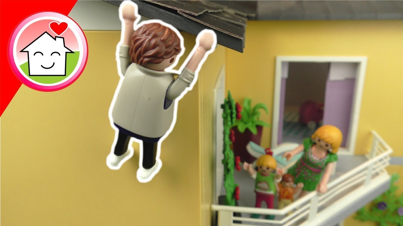Playmobil Film - Familie Hauser und das Loch im Dach - Spielzeug Video für Kinder