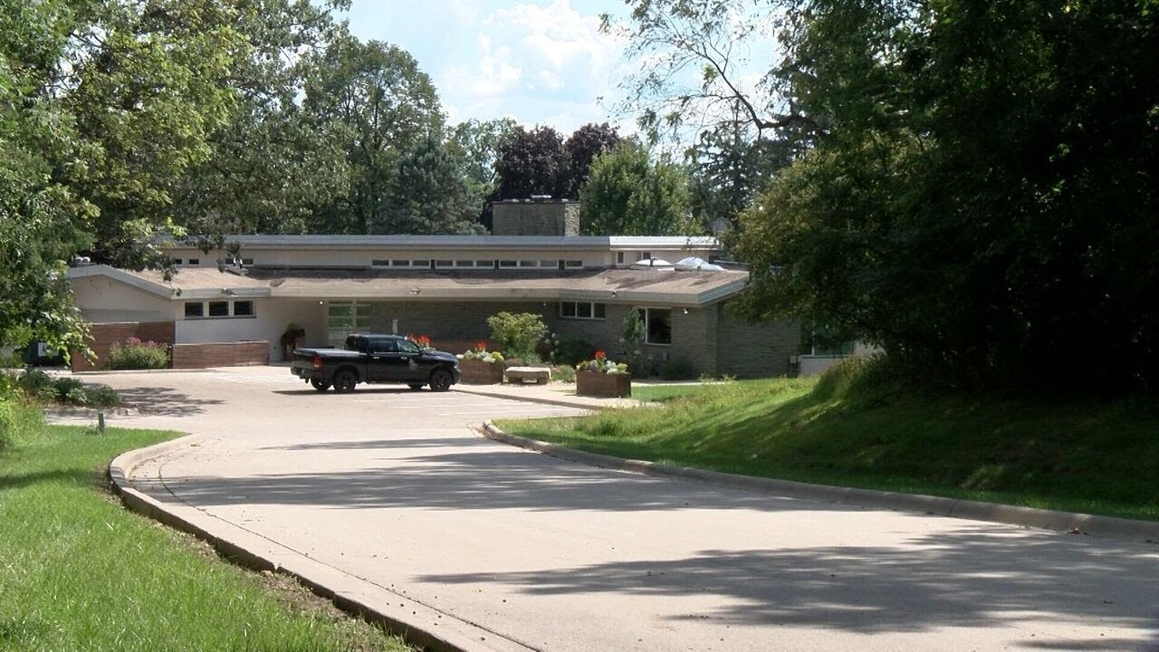 Seasons Hospice to close hospice house, forge ahead with in-home care