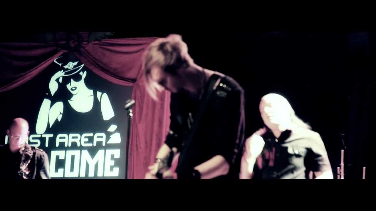 Lost Area - Crashing Down (Official Music Video)