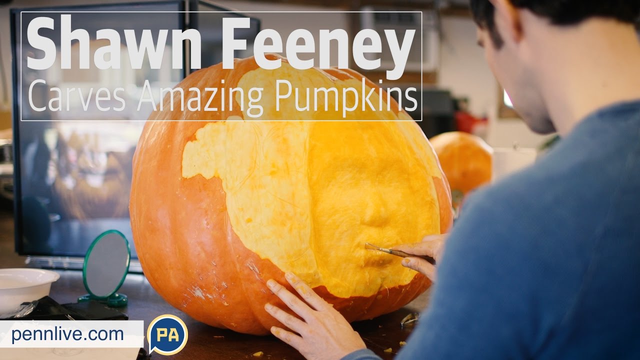 Shawn Feeney Carves Amazing Pumpkins at the Brain Vessel Art Gallery