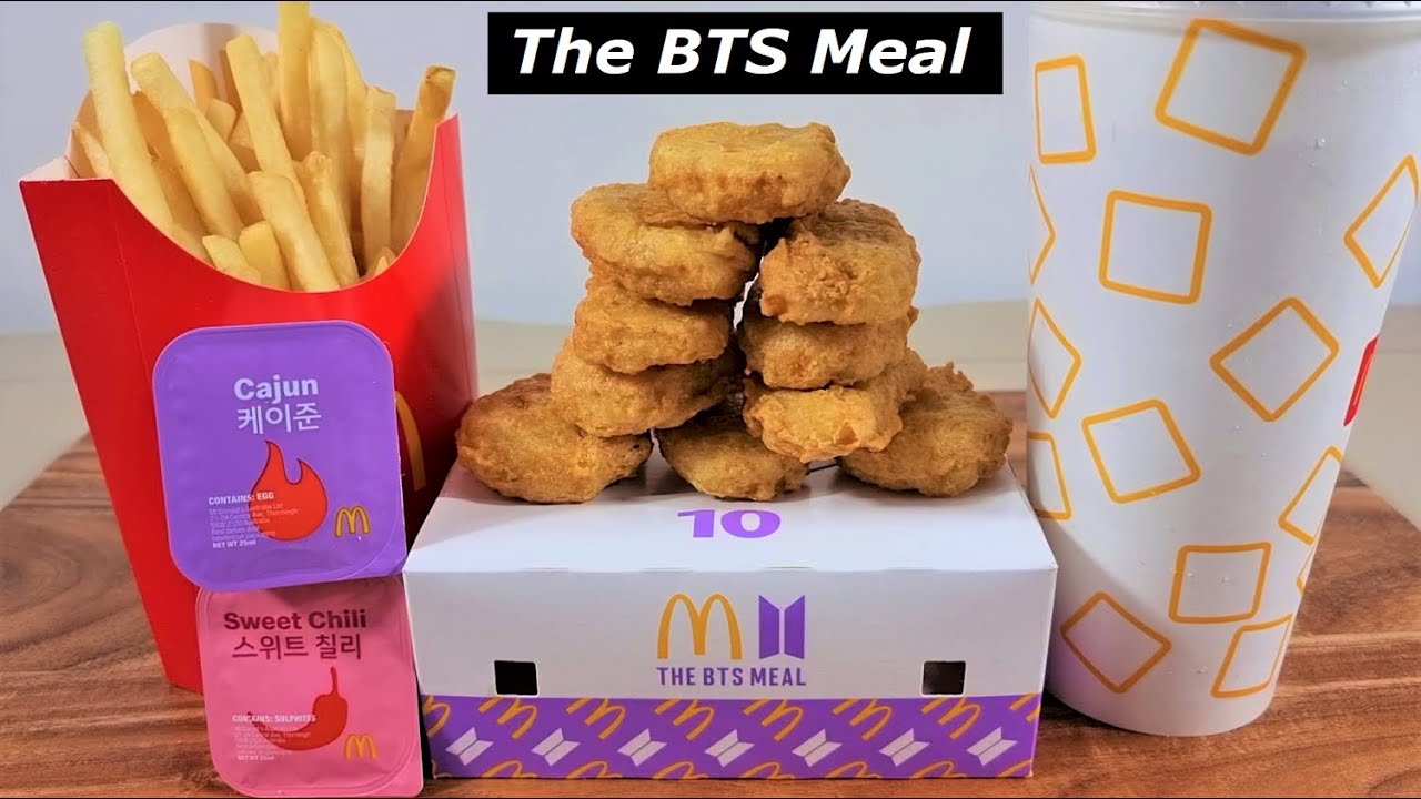 The BTS Meal (McDonald's // Cajun Sauce VS Sweet Chilli Sauce) REVIEW + MUKBANG
