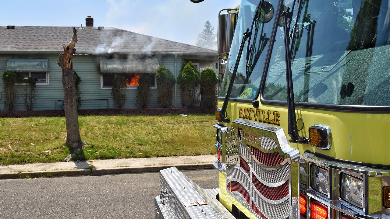 PRE ARRIVAL Working House Fire In Holiday City Berkeley 5-10-23