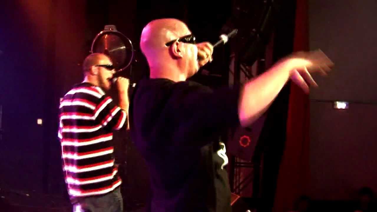 MITSURUGGY - La Verdad Está ahí Fuera (DVD LIVE 2010 Sala Caracol)