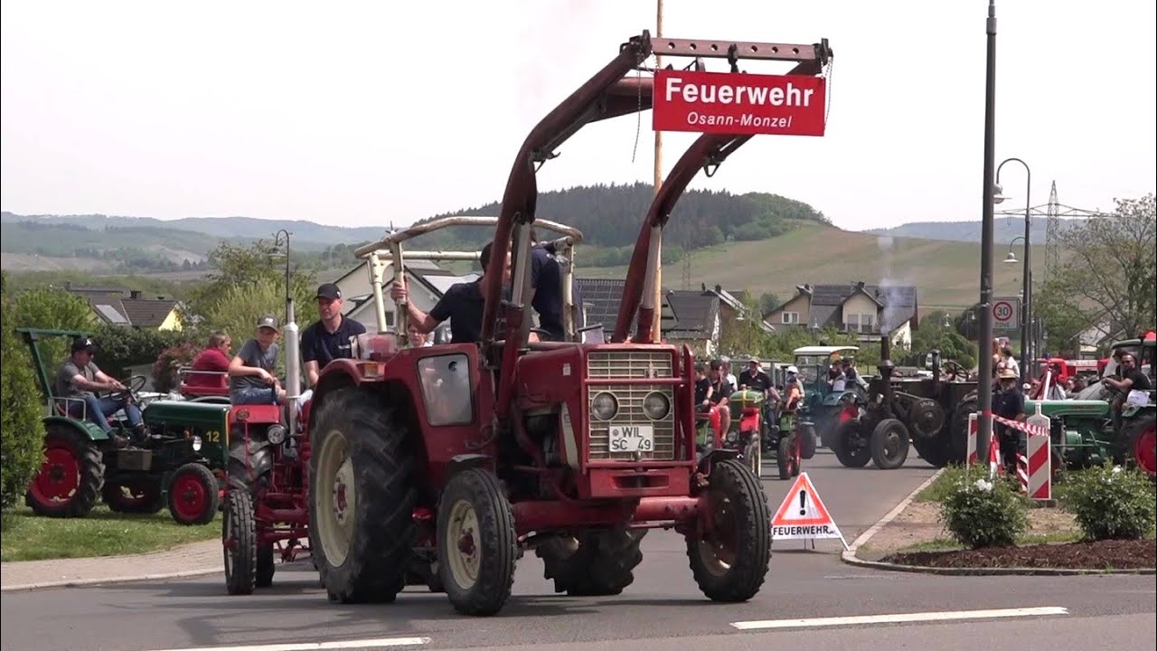 Ausfahrt in die Weinberge - 6. Traktoren & Oldtimertreffen Osann Monzel 01.05.2024 - Hochkelberg TV
