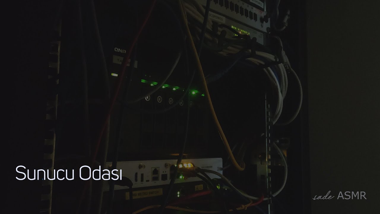 T&uuml;rk&ccedil;e ASMR- Sunucu Odası (Server Room)