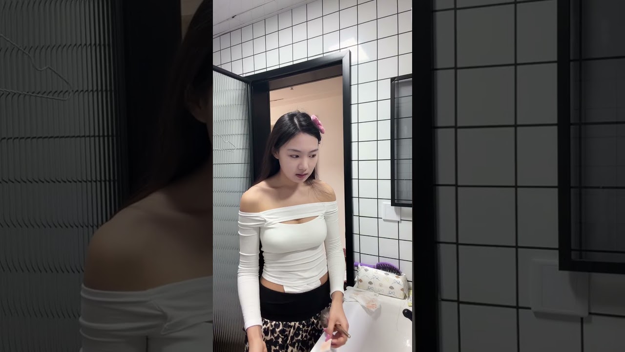 香儿🔥hi哥几个又来学化妆了💕2026 01 31 10 17 01🎬
