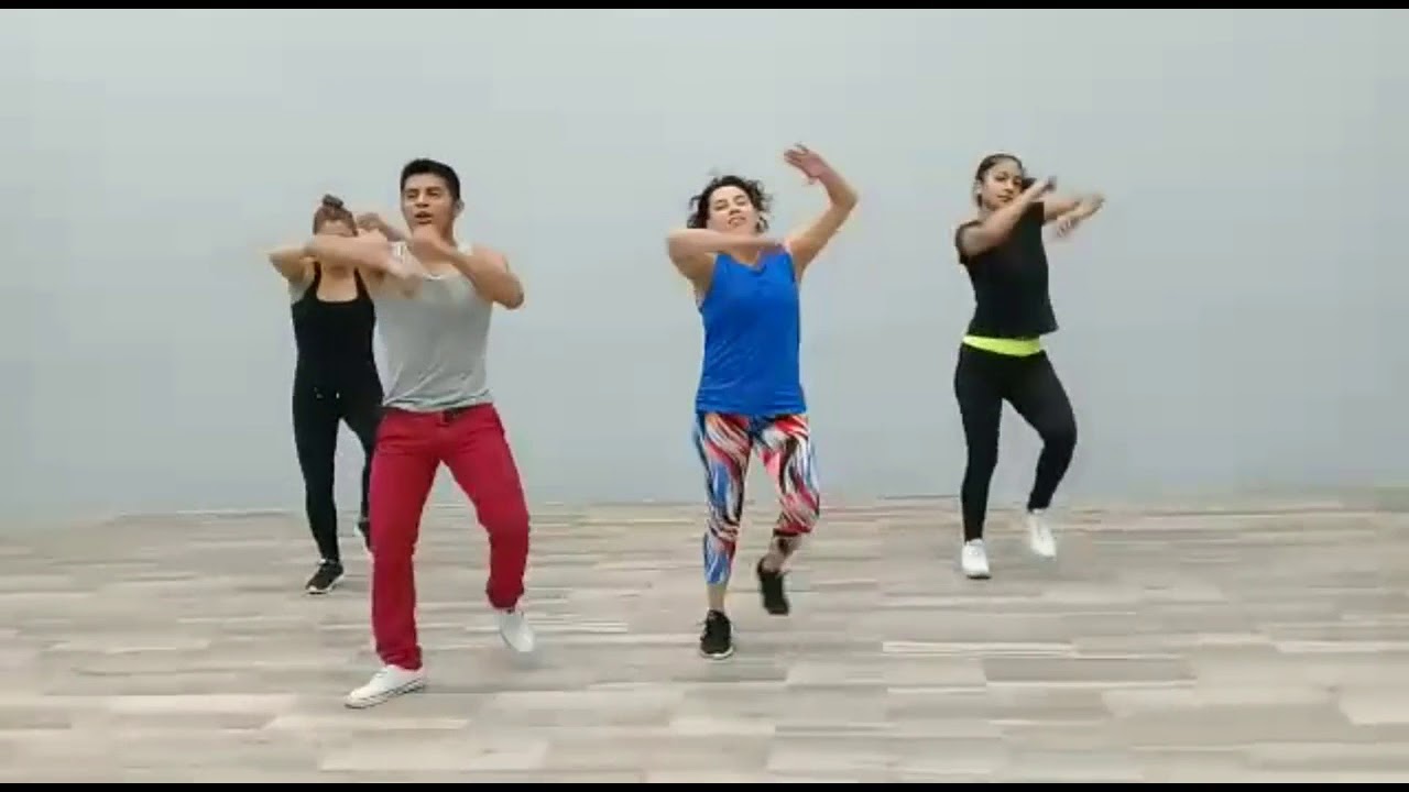Esau Juárez. DIVAS by Jiménez • Yo No Me Rindo (Survivor / I Will Survive) (Merengue) ZUMBA