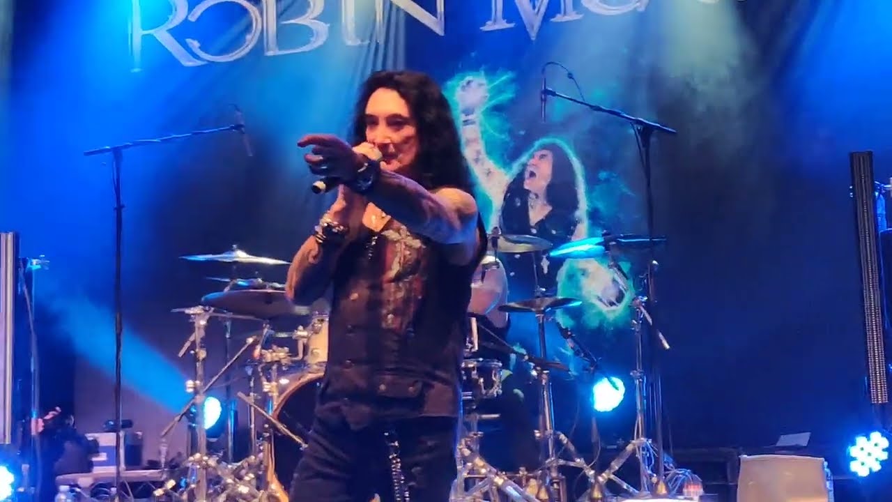 FIREFEST 24 - ROBIN MCAULEY - When I'm Gone (fragment)