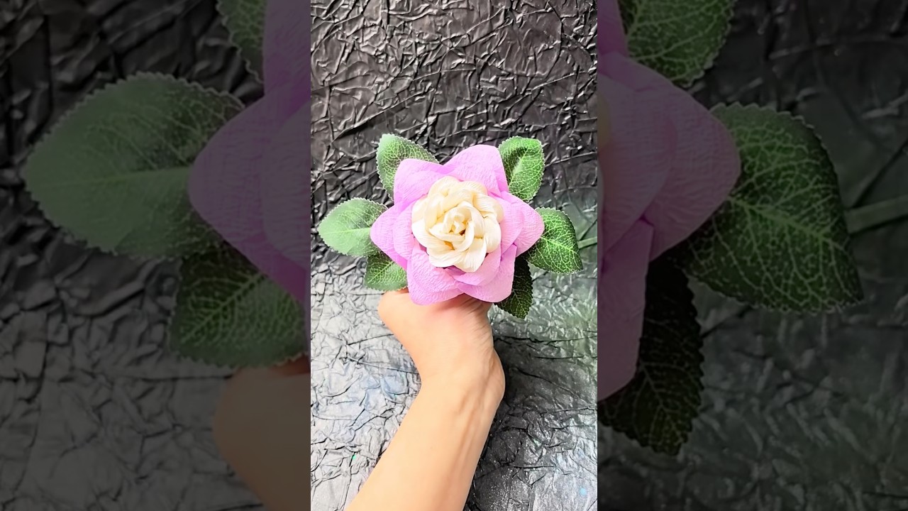 DIY crepe paper flowers #handmade #handmadegifts #flowers #gift #paper #rose #handmadecraft #craft