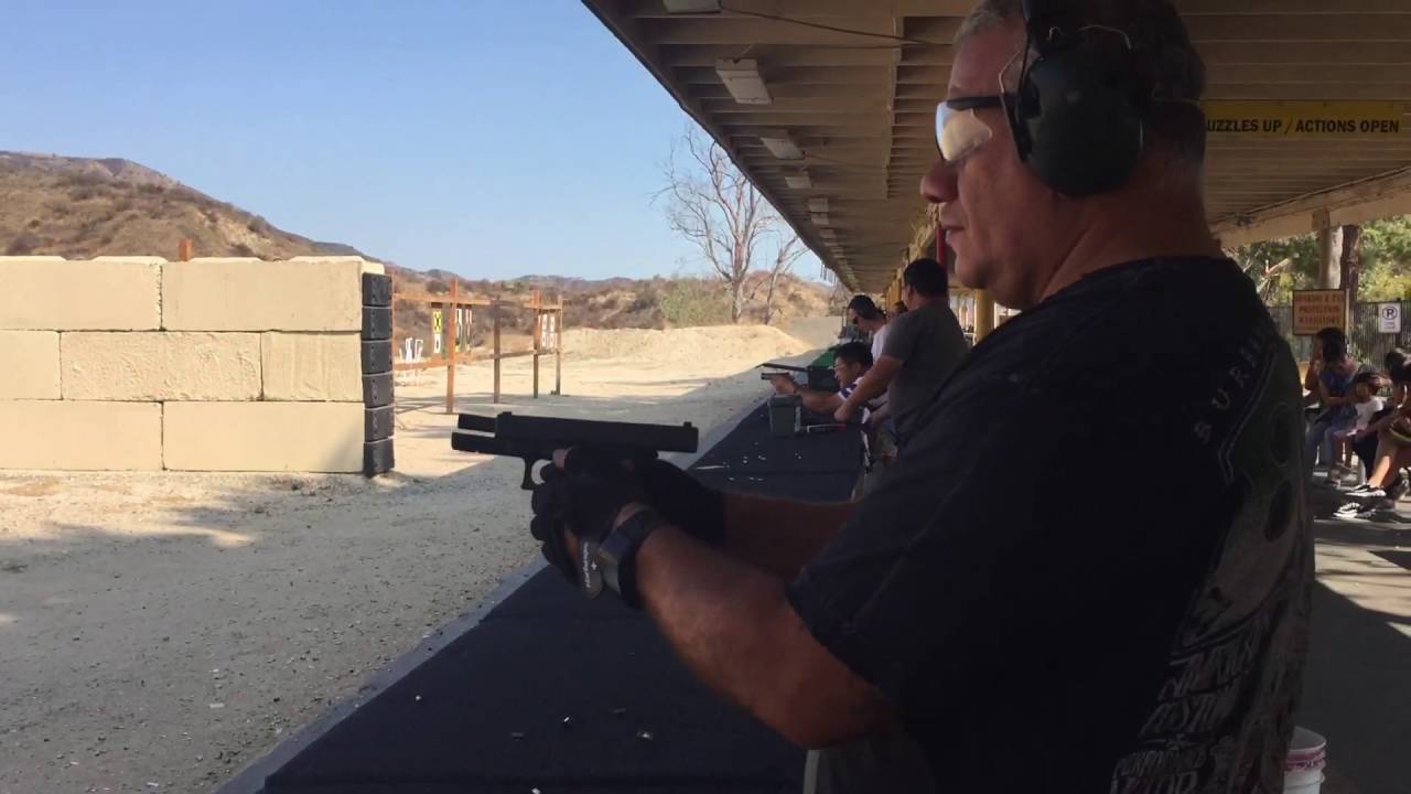 Angeles shooting range glock 17