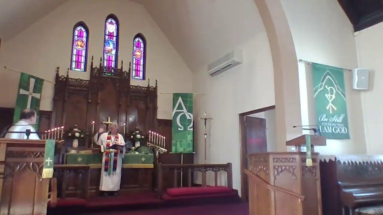 Sunday morning worship   Christ Lutheran Church  10:30 am