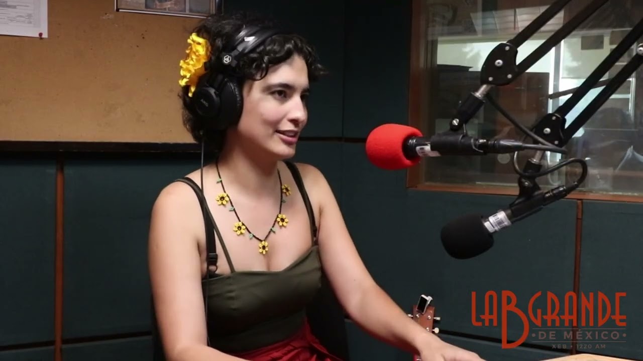 SARALÁ (SARA GONZÁLEZ) EN LA B GRANDE DE MÉXICO
